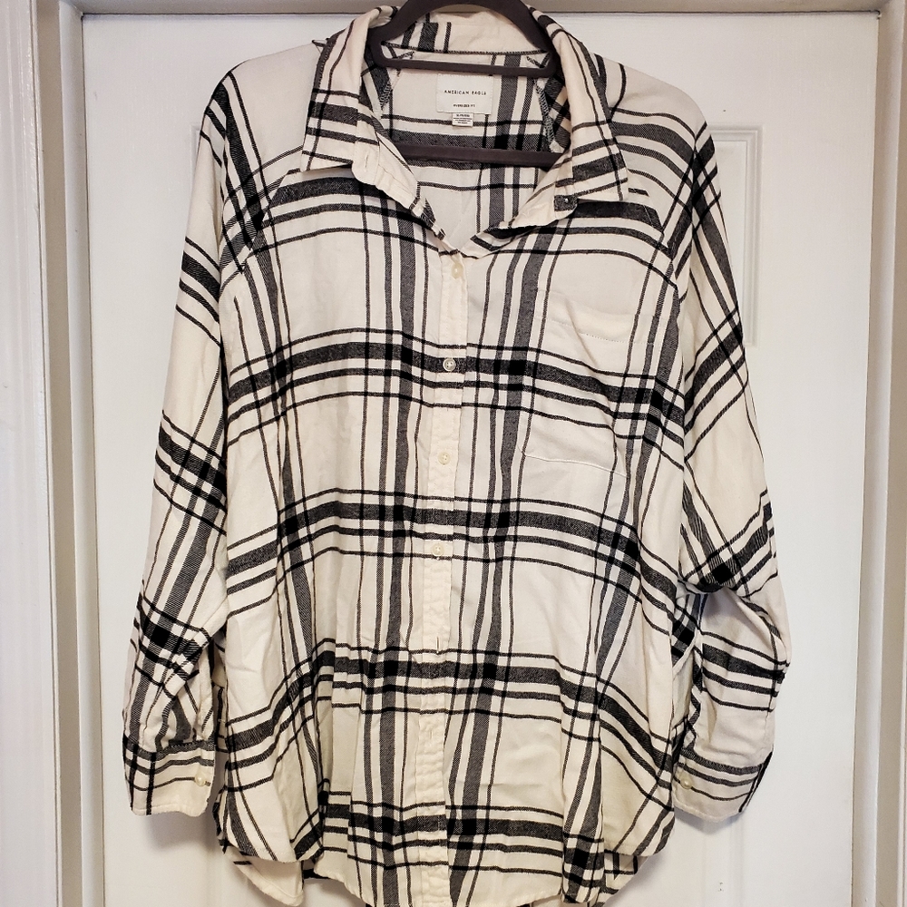 Super soft flannel top with dolman sleeves
